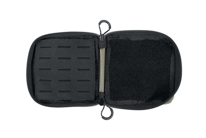lue Ridge Overland Gear EDC Panel with Velcro straps - attached into EDC pouch with velcro, no accessories added