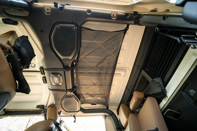 The Gladiator attic fits to the roof of your Jeep perfectly