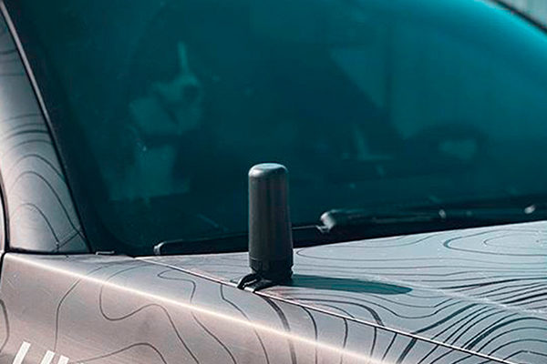 Midland MXTA27 Universal GMRS Antenna Hood Clip (Lip Mount) Mounted on an overland vehicle&